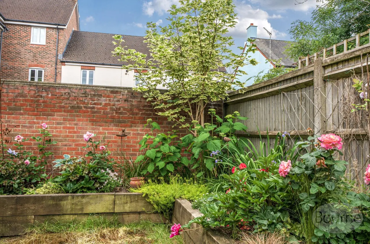 Hanbury Square, Petersfield, GU31, photo 12