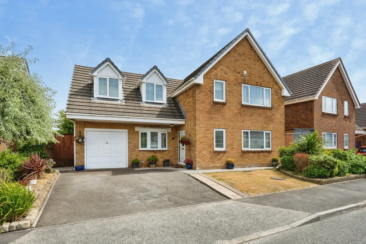 5 bed house for sale, The Croft, Loughor, SA4