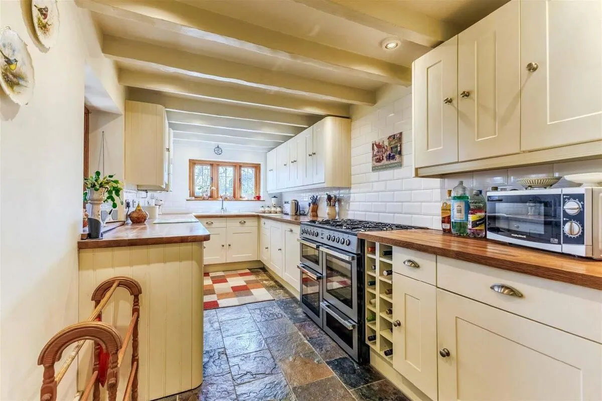 Blakes Hill, North Littleton, WR11, photo 7
