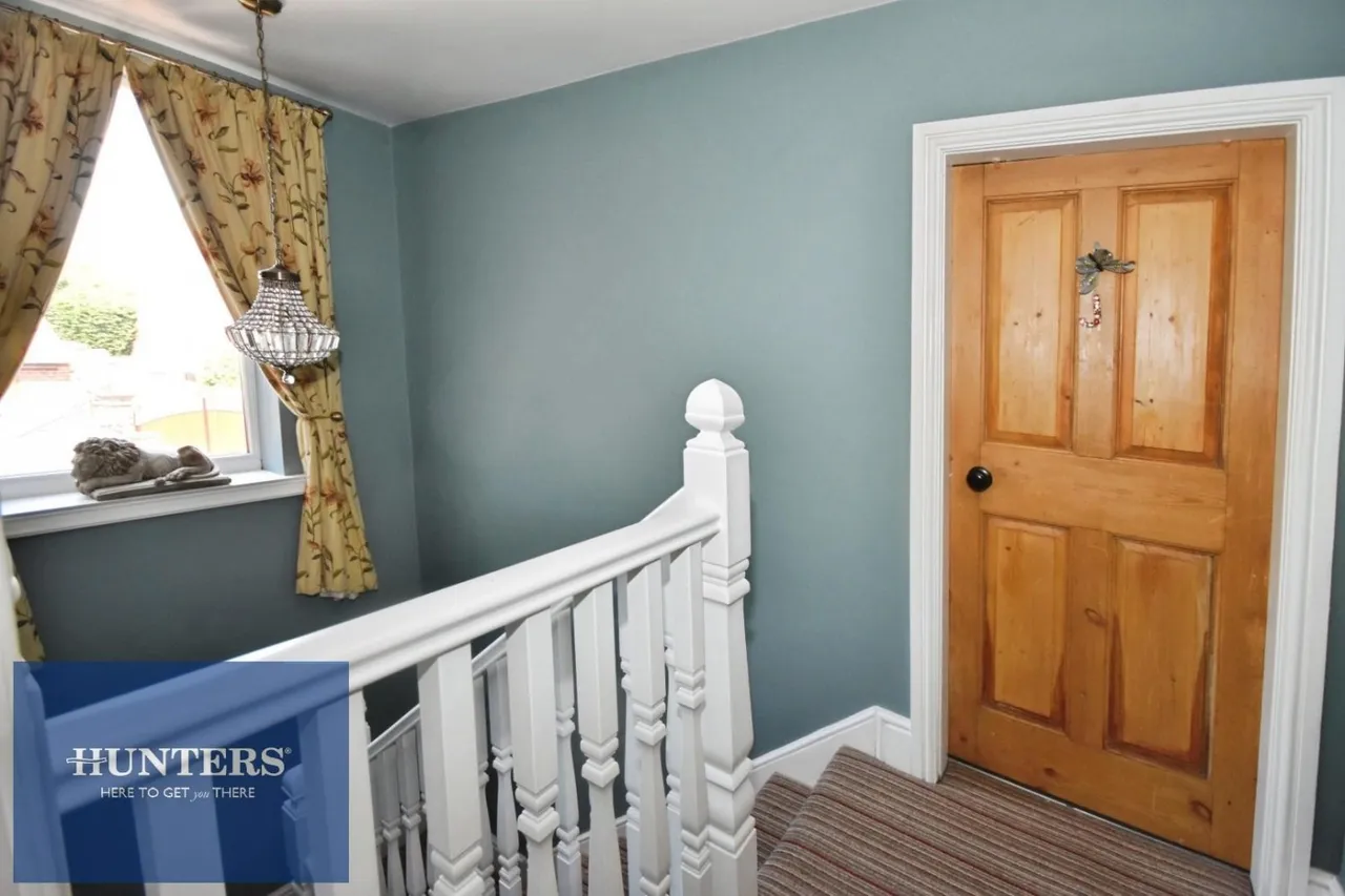 Old Road, Brampton, S40, photo 12