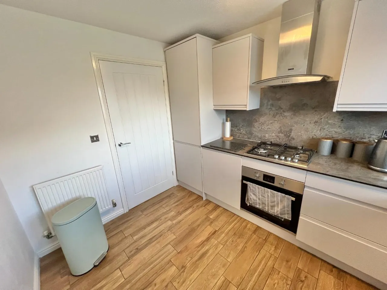 Walton Crescent, St Helens, DL14, photo 5