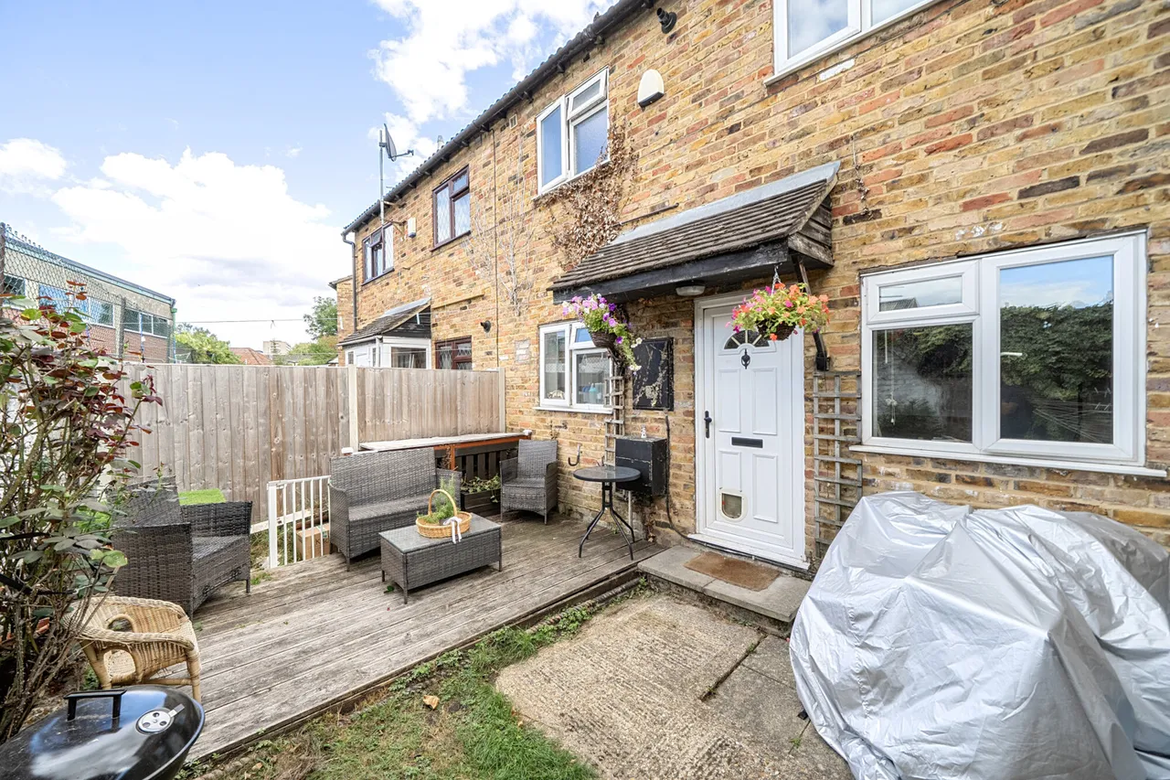 Rushes Mead, Uxbridge, UB8, photo 10