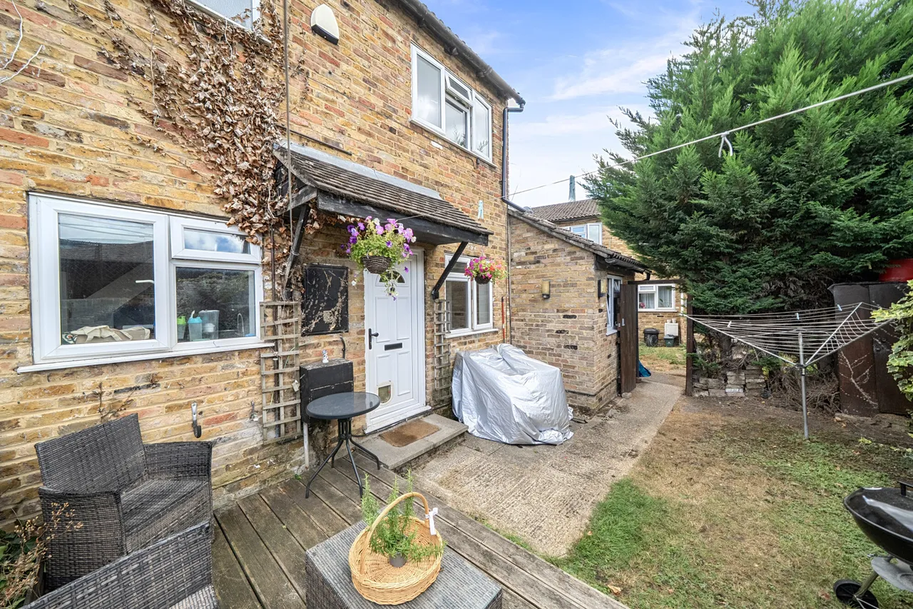 3 bed house for sale, Rushes Mead, Uxbridge, UB8