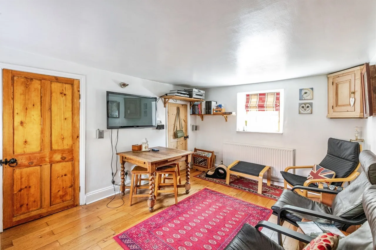 Chapel Street, Ringstead, NN14, photo 7