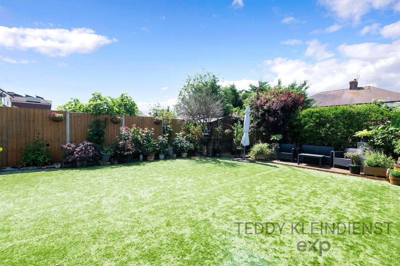 Holmsley Close, New Malden, KT3 6AJ, photo 9