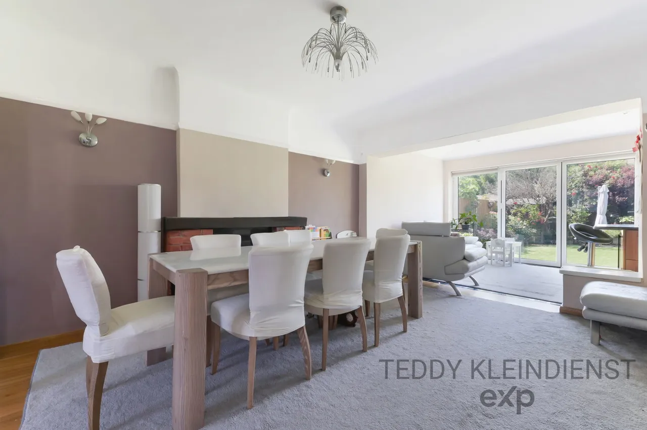 Holmsley Close, New Malden, KT3 6AJ, photo 2