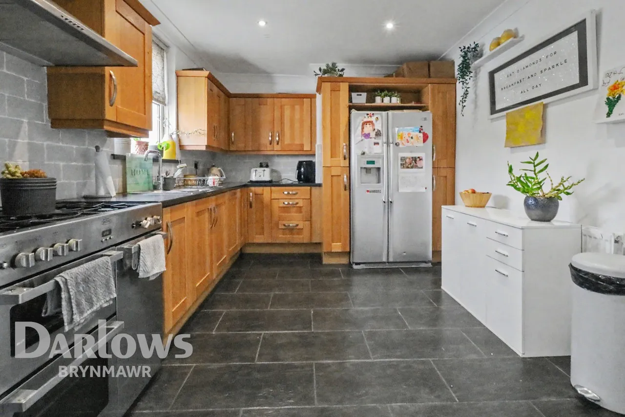 Lilian Grove, Ebbw Vale, photo 5