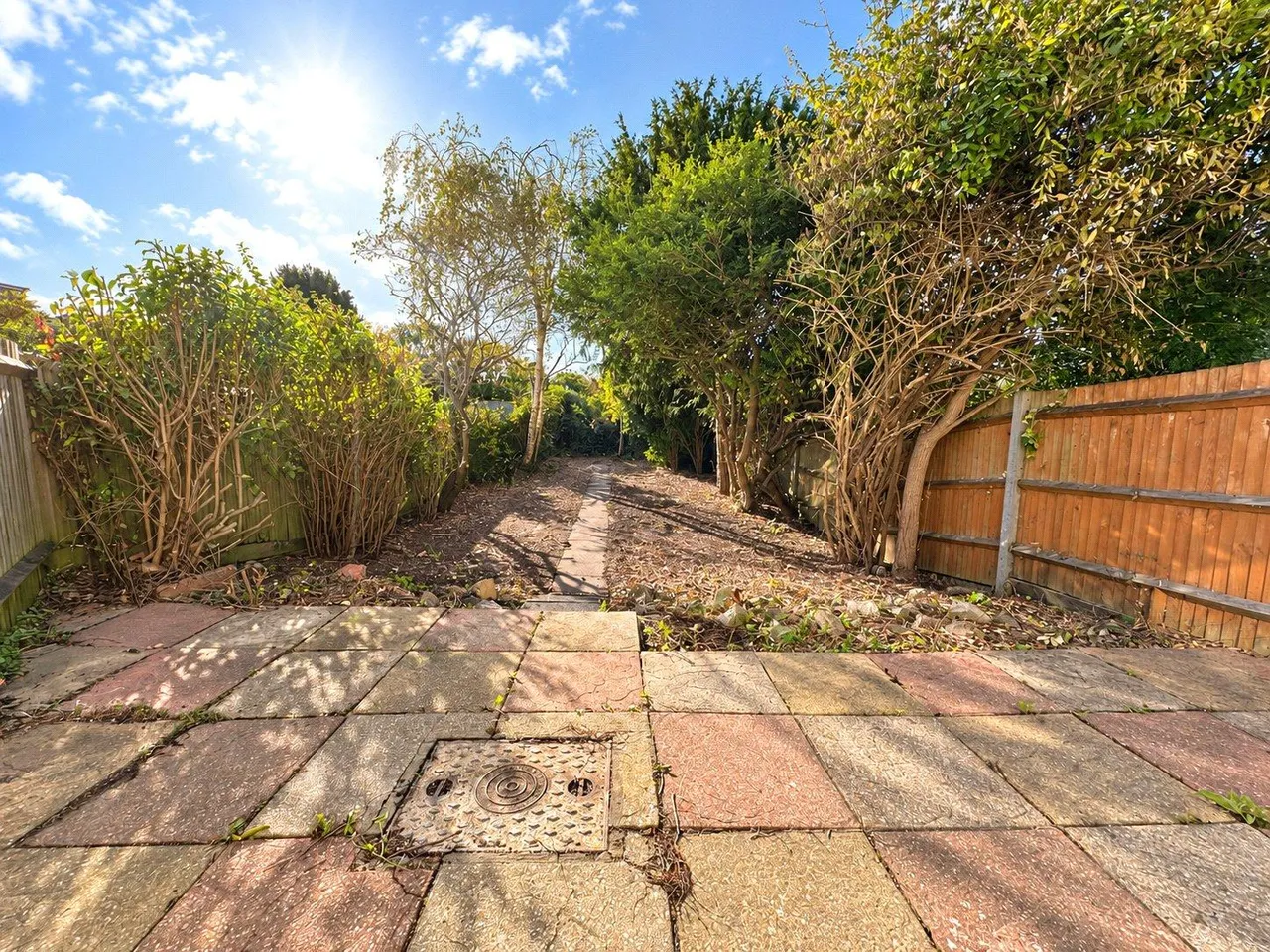 Thornsbeach Road, London, SE6, photo 11