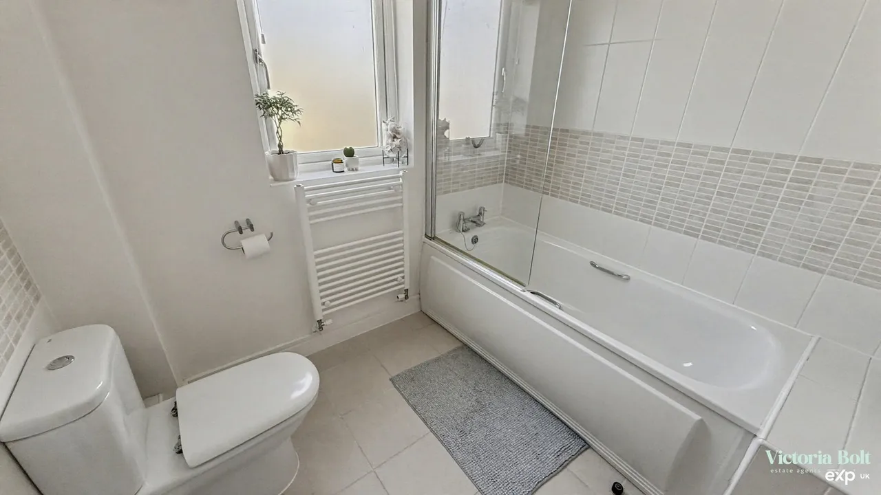 Higher Moor, Avonwick, photo 19