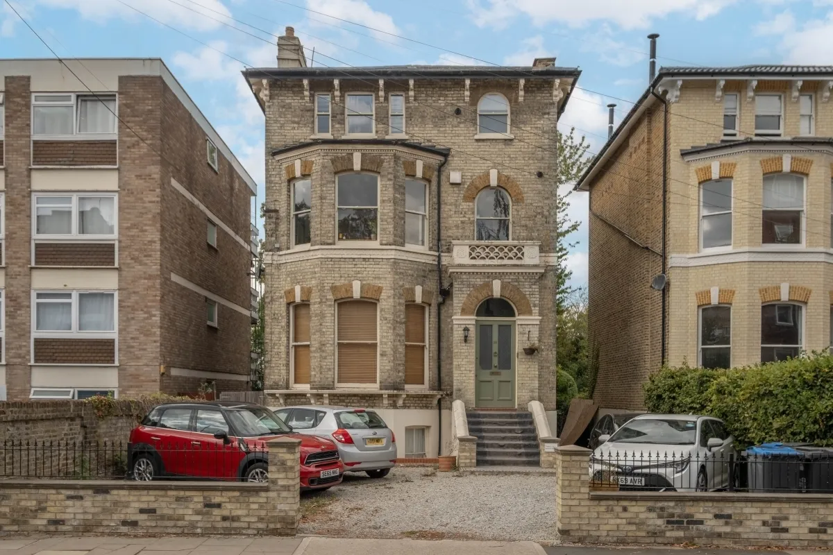 Queens Road Kingston Upon Thames KT2, photo 5