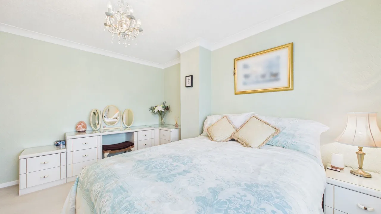 Francis Gardens, Peterborough, PE1, photo 17