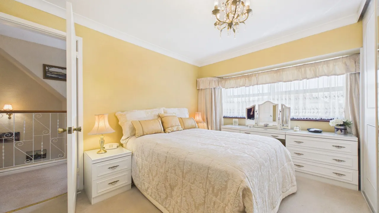 Francis Gardens, Peterborough, PE1, photo 13