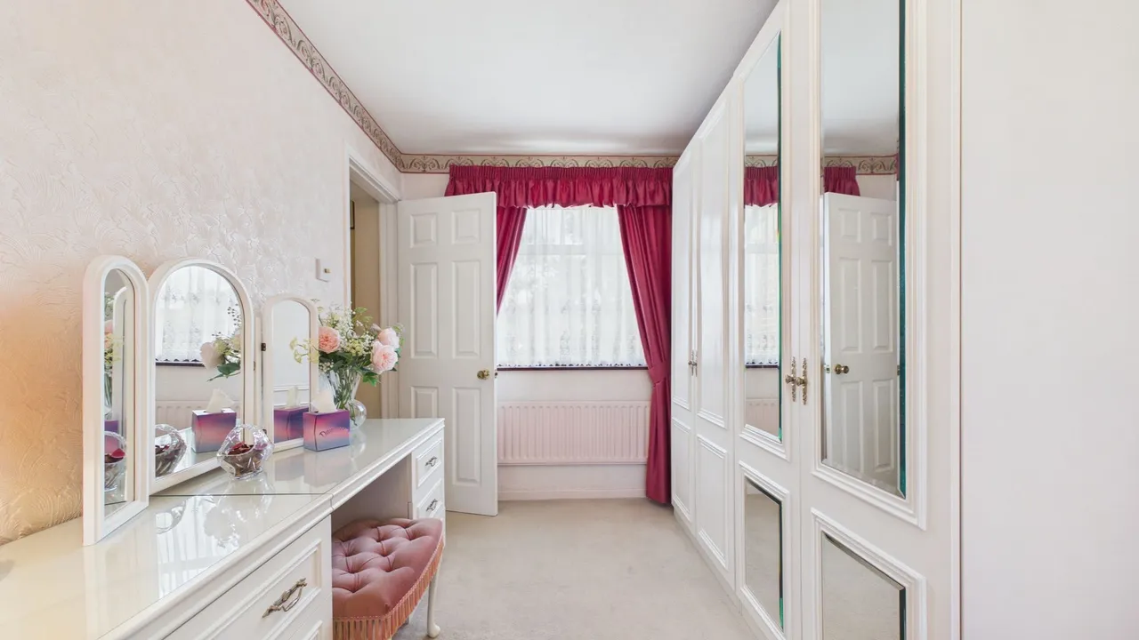 Francis Gardens, Peterborough, PE1, photo 12