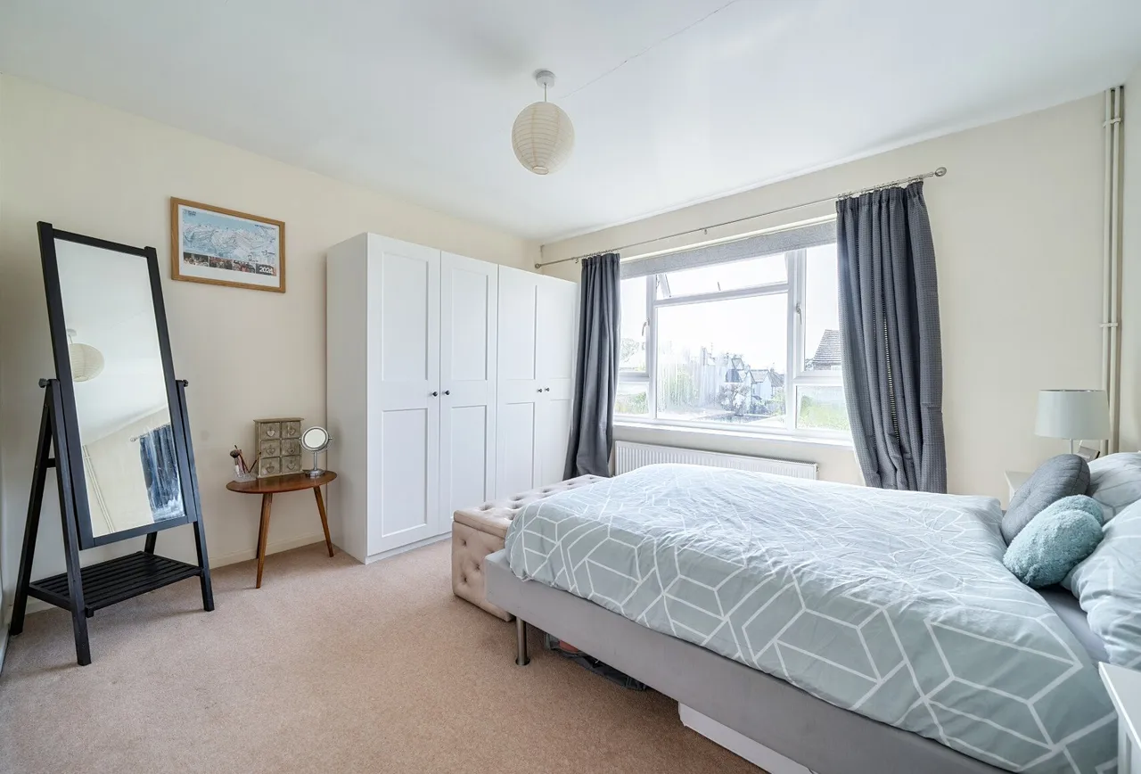 Glencairn Court, Gloucestershire, Lansdown Road, GL50 2NB, photo 5