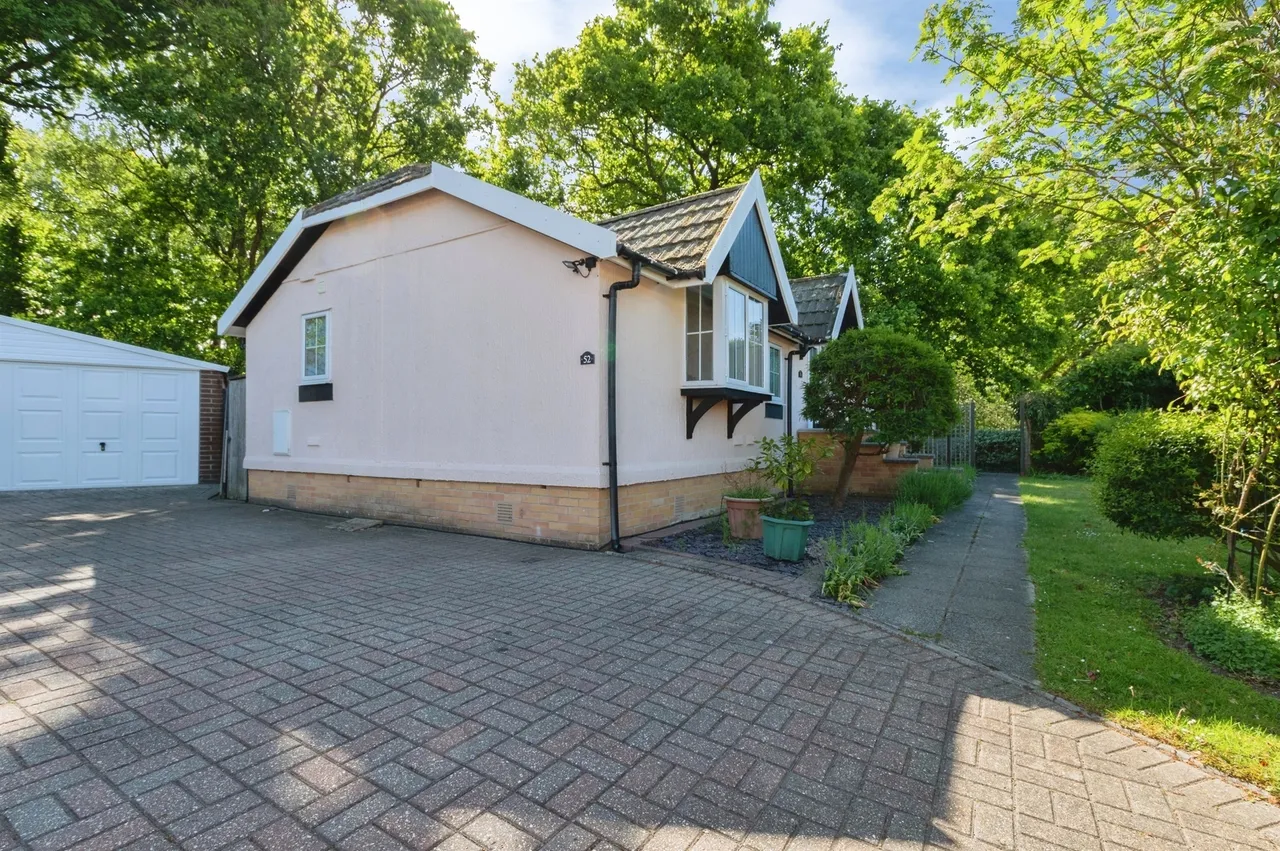 Dewlands Park, Verwood, BH31, photo 16