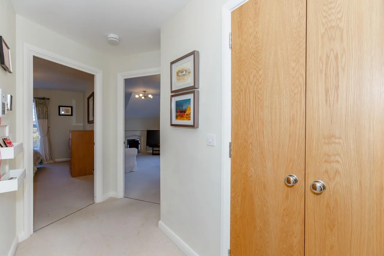 Squirrel Way, Shadwell, LS17, photo 17