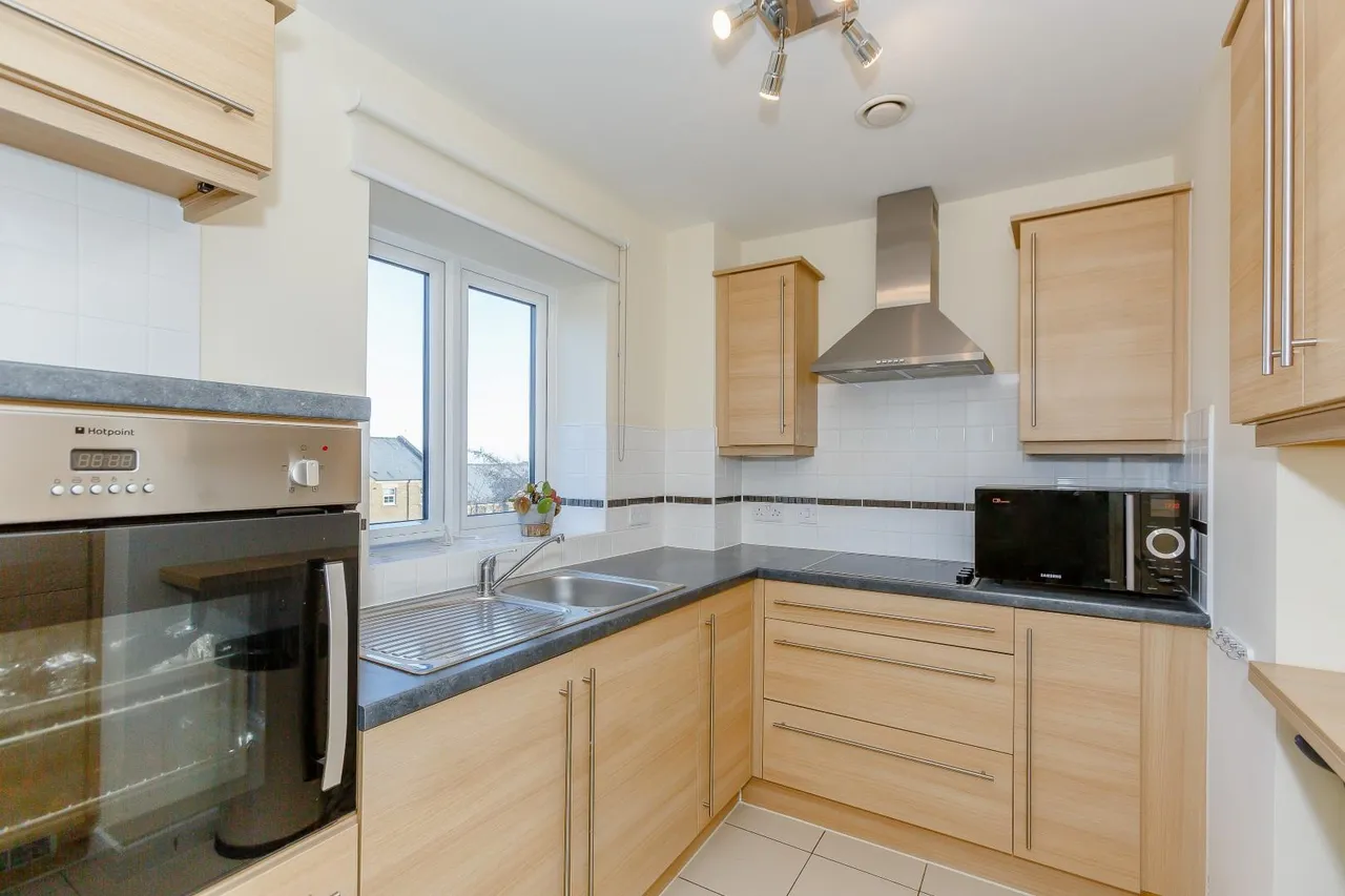 Squirrel Way, Shadwell, LS17, photo 4