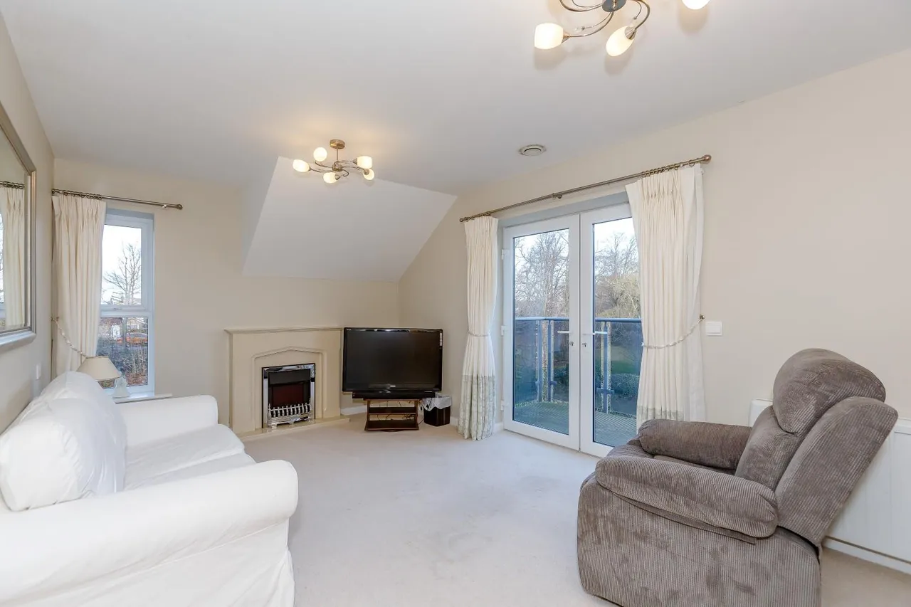 Squirrel Way, Shadwell, LS17, photo 5