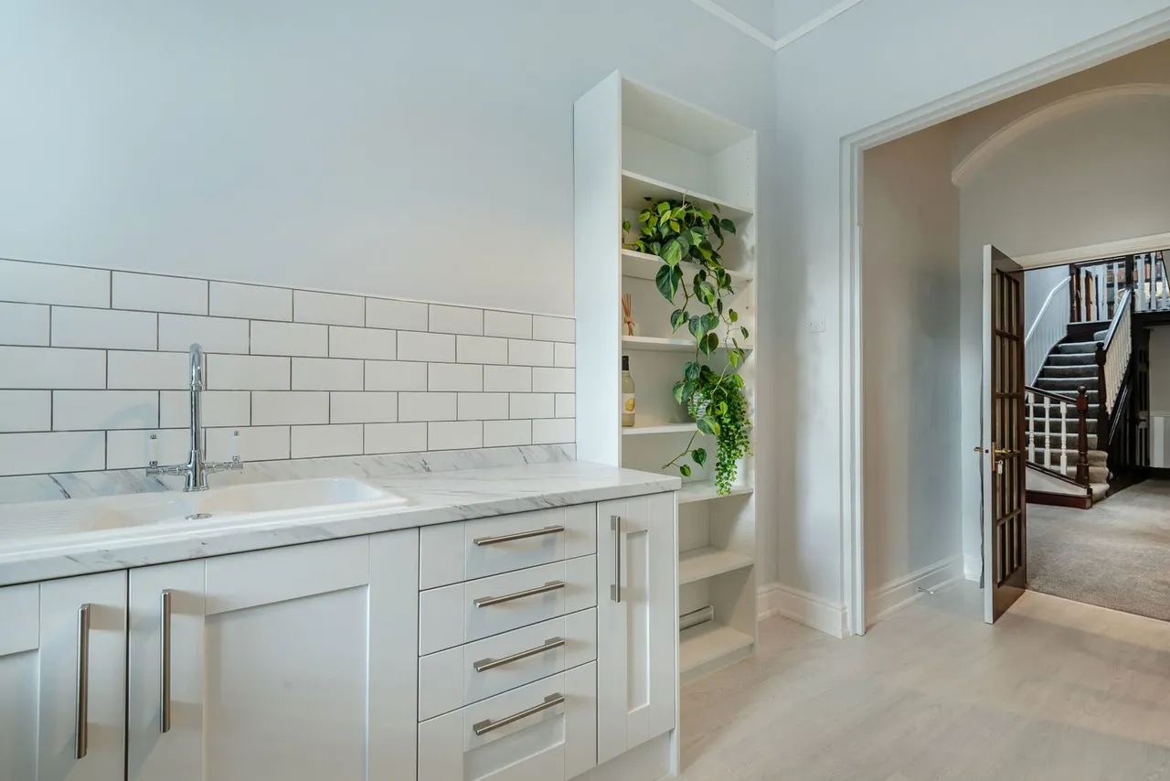 Manor Road, Sheffield, S26, photo 19