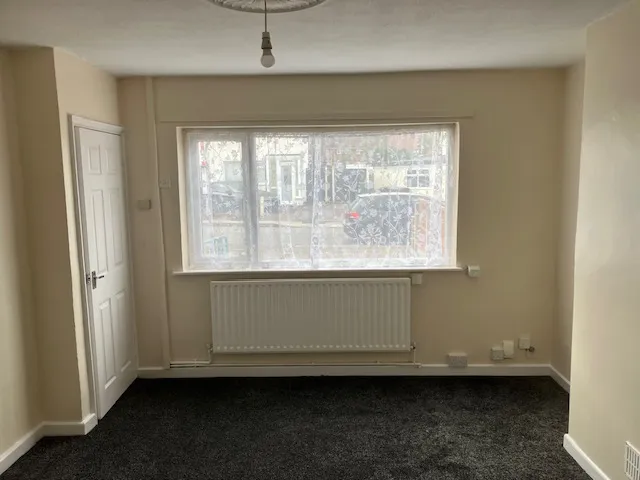 Blay Avenue, Walsall, photo 2