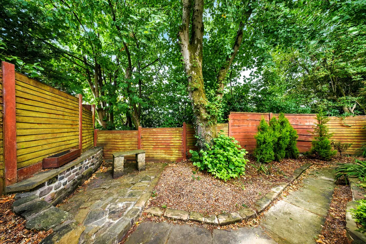 Rochdale, OL12, photo 24