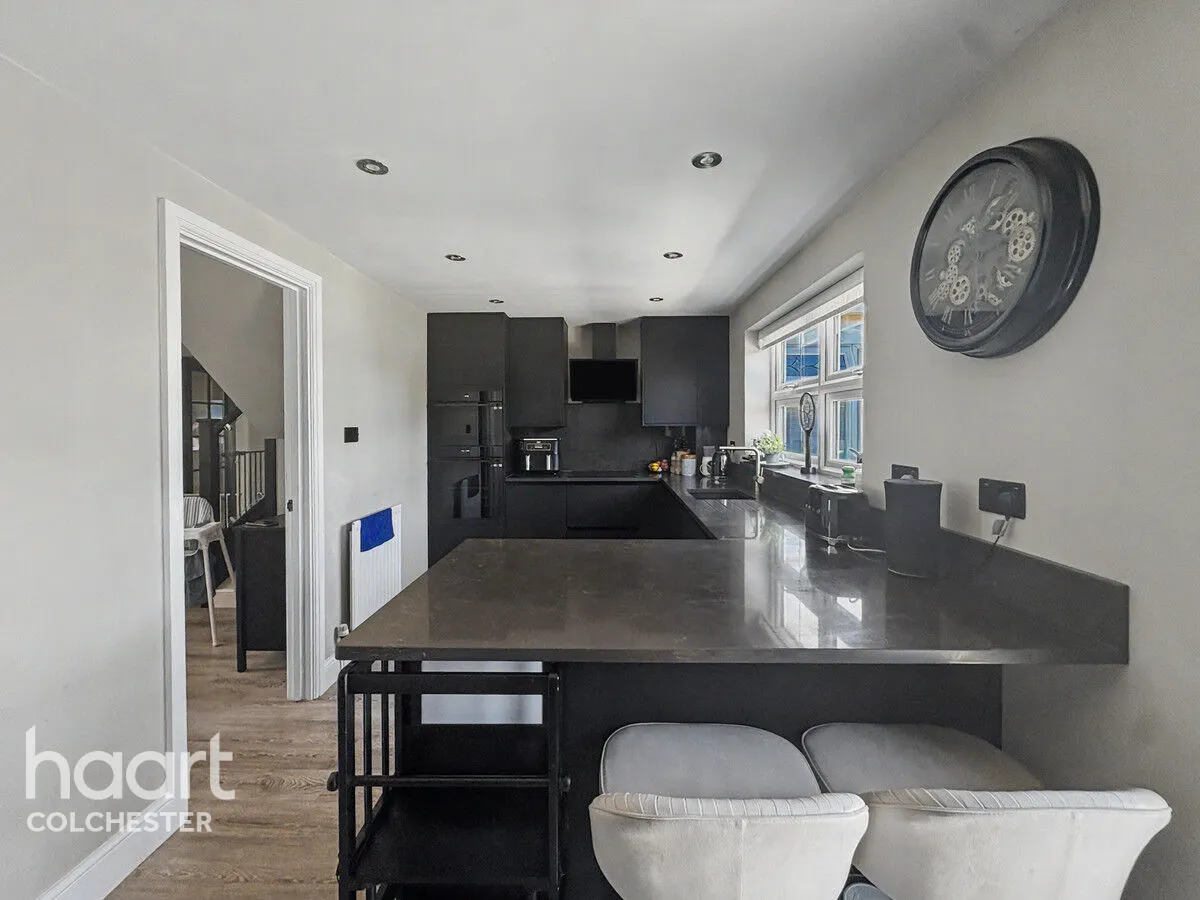 Edward Marke Drive, Colchester, CO5, photo 4