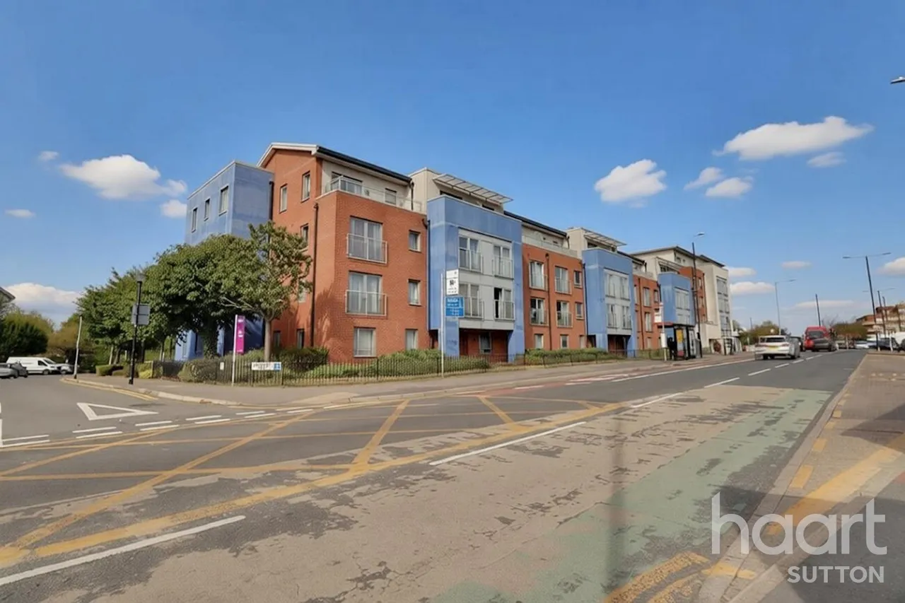 1 bed flat for sale, Cleeve Way, Sutton, SM1