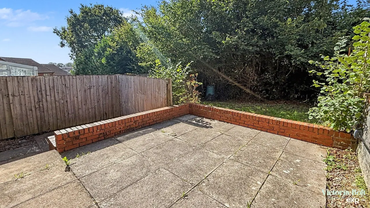 Fernbank Avenue, Ivybridge, photo 15