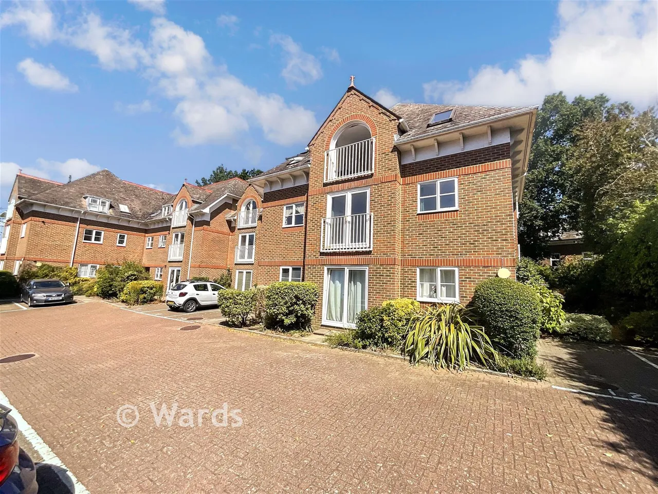 2 bed flat for sale, Culverden Park Road, Tunbridge Wells, TN4