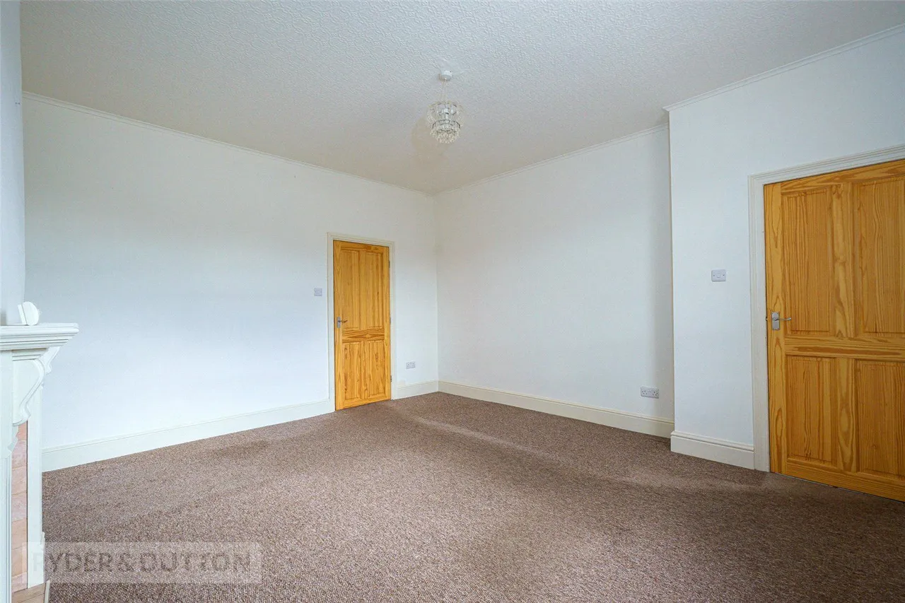 Derwent Road, Meltham, HD9, photo 8