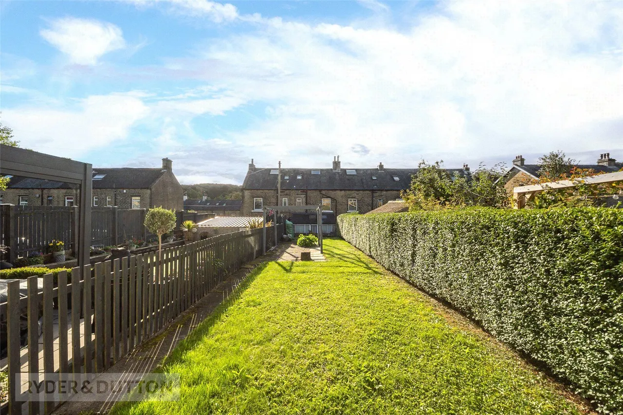 Derwent Road, Meltham, HD9, photo 3