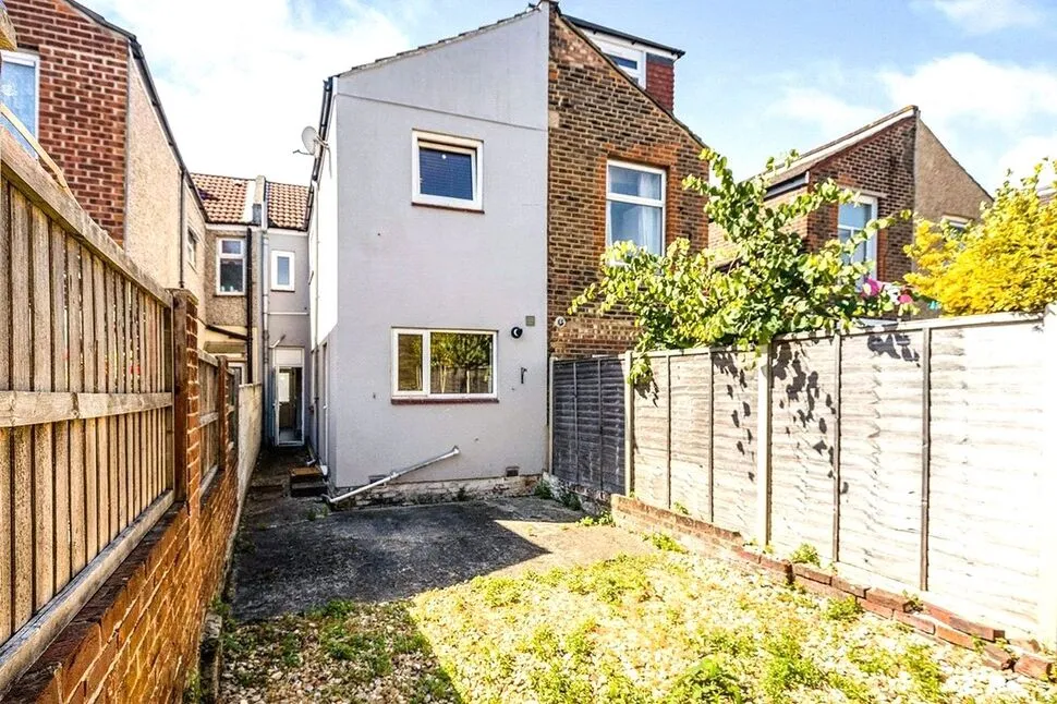Orchard Road, Southsea, PO4, photo 7
