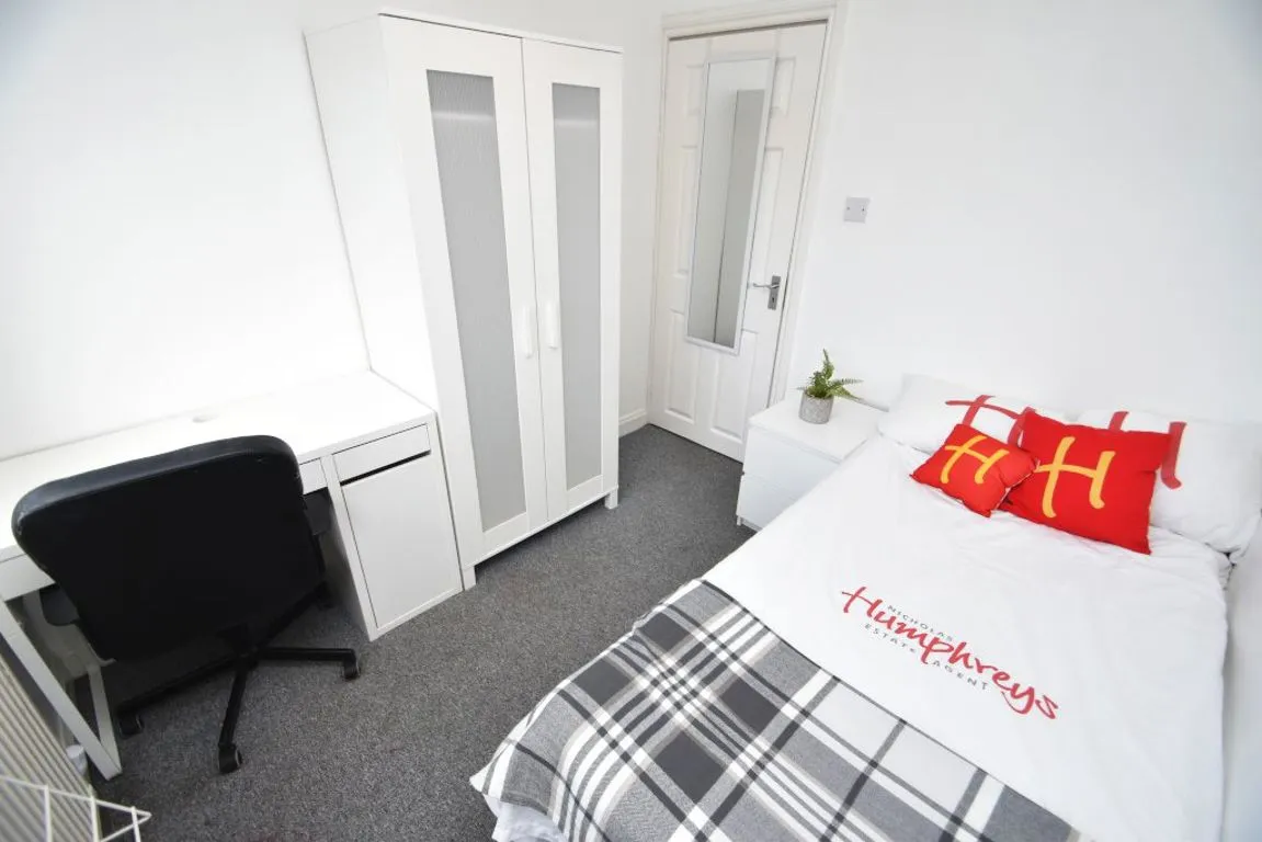 Wakenshaw Road, Durham, DH1, photo 4