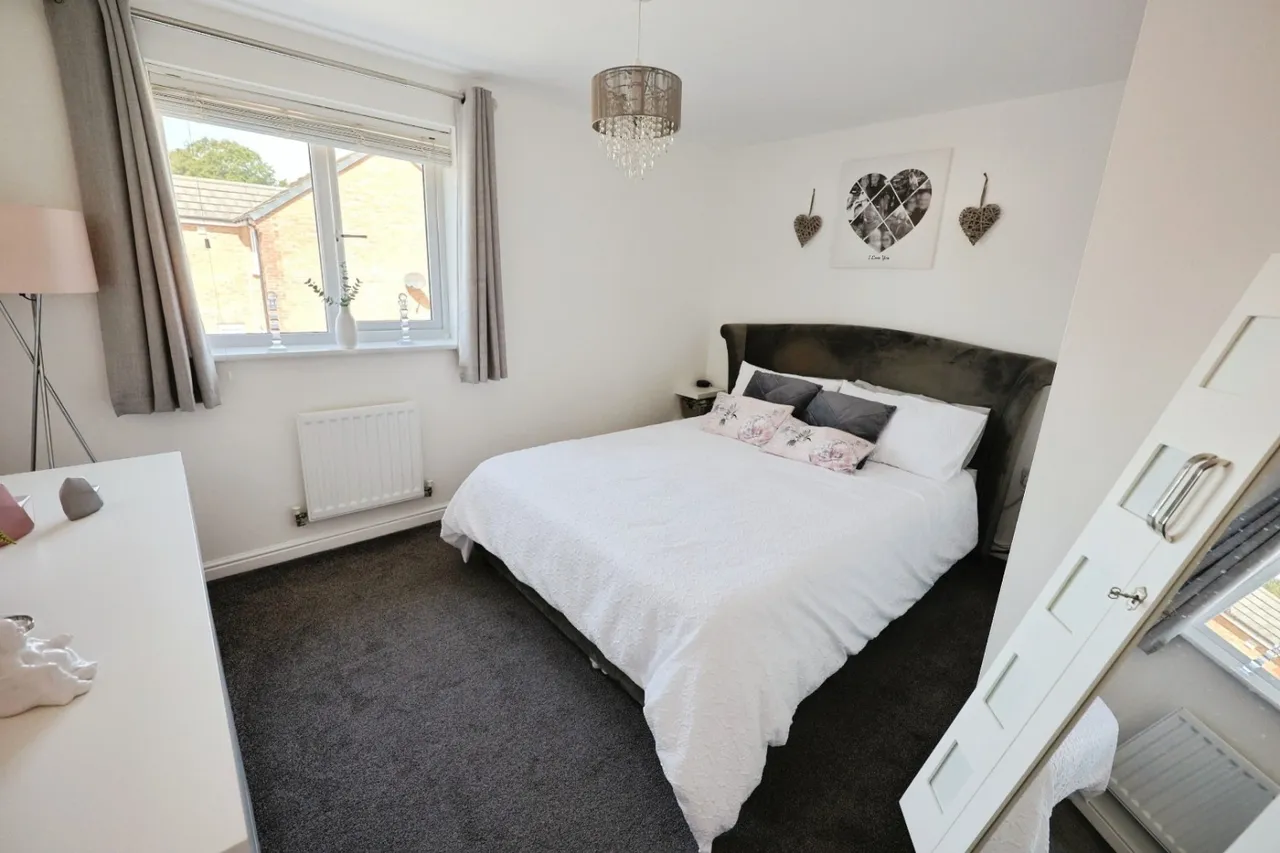 Henson Close, Chilton, DL17, photo 8