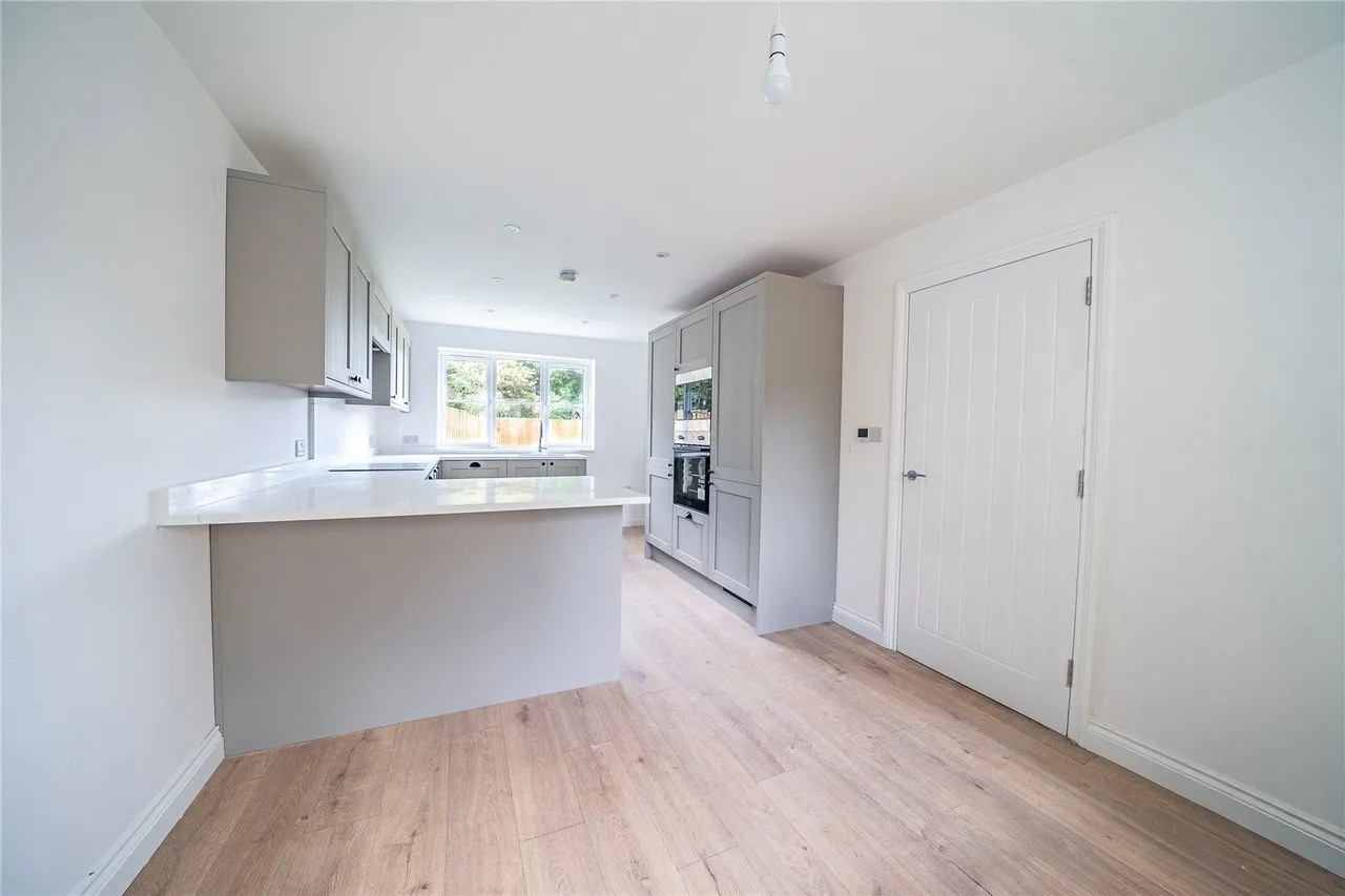 Great North Road, Micklefield, LS25, photo 11