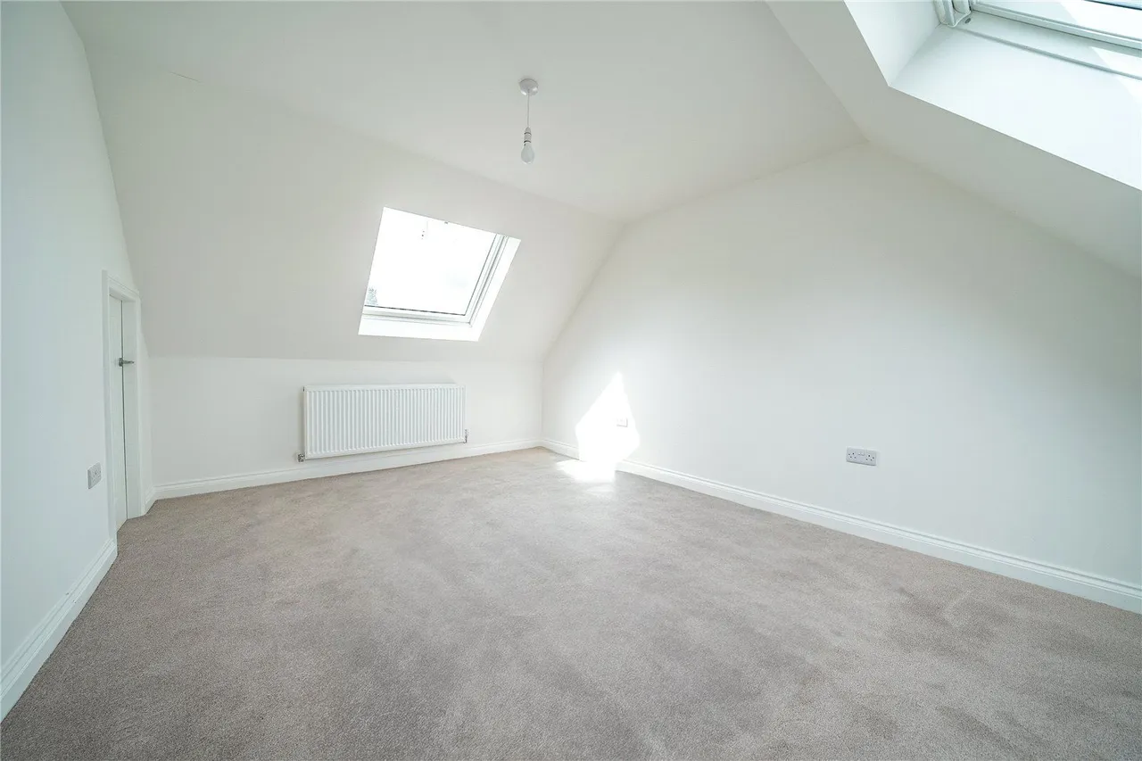 Great North Road, Micklefield, LS25, photo 10