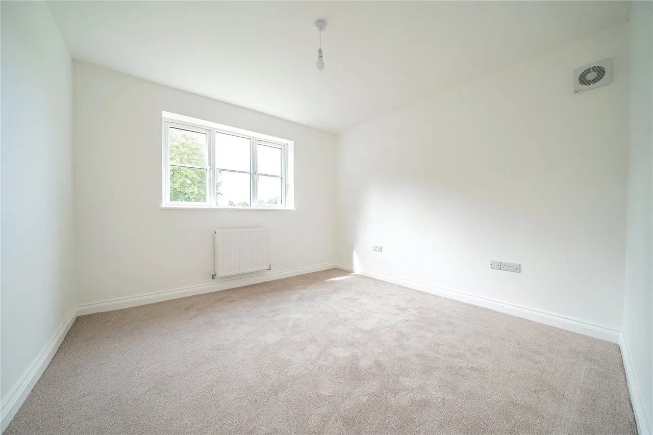 Great North Road, Micklefield, LS25, photo 17