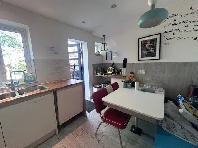 Room, Gladstone Avenue, Luton, Beds, photo 4