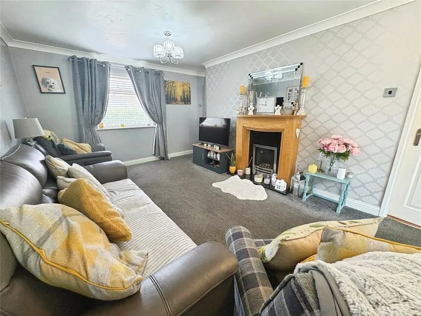 Mavor Drive, Bedworth, Warwickshire, CV12, photo 9