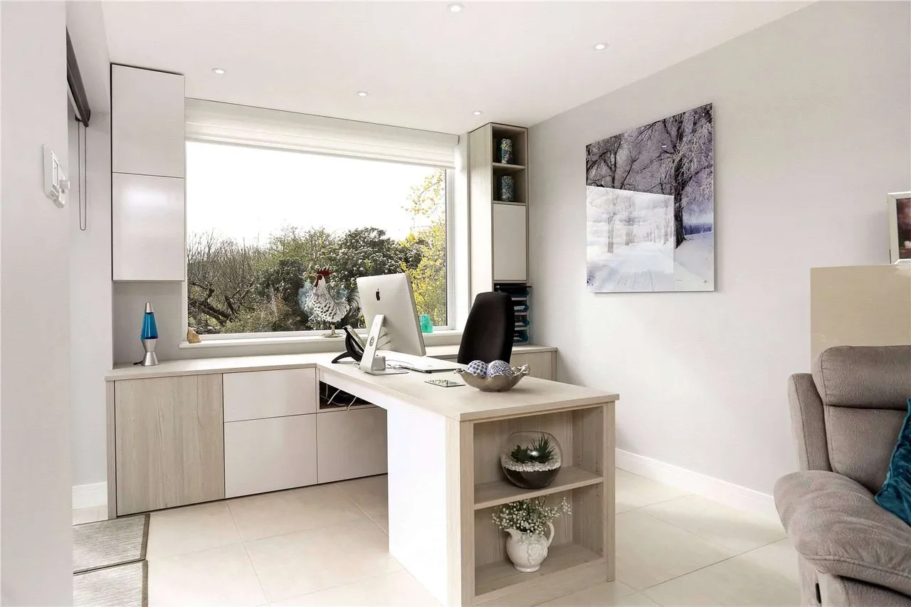Ashcombe Road, Dorking, Surrey, RH4 1NA, photo 4