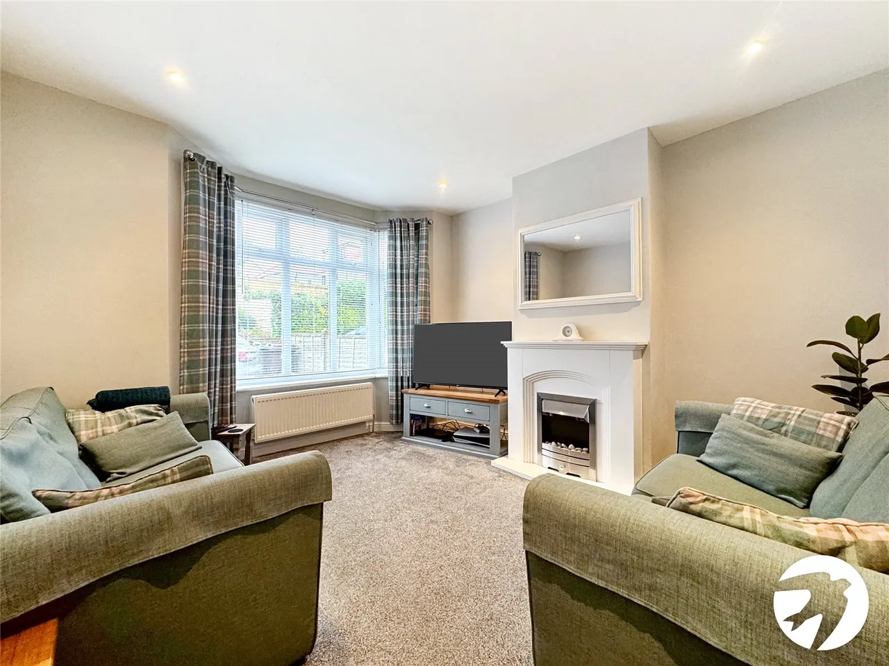 College Road, Maidstone, ME15, photo 2