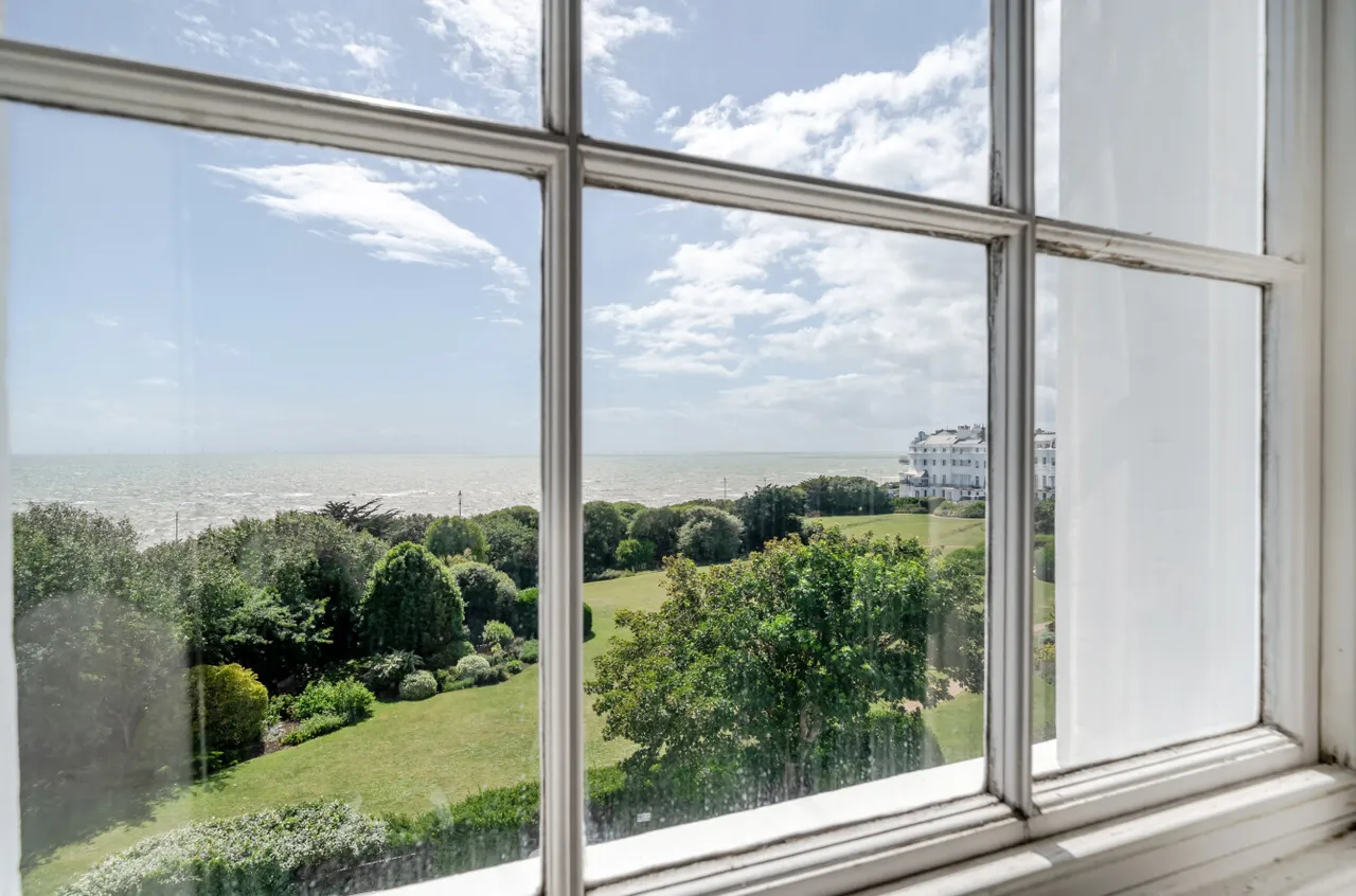 Lewes Crescent, Brighton, BN2, photo 11
