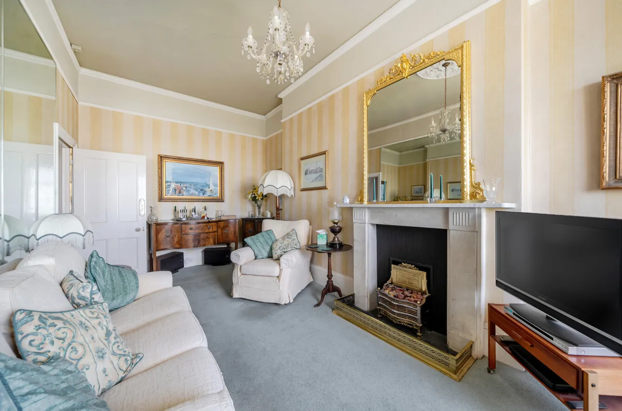 Lewes Crescent, Brighton, BN2, photo 8