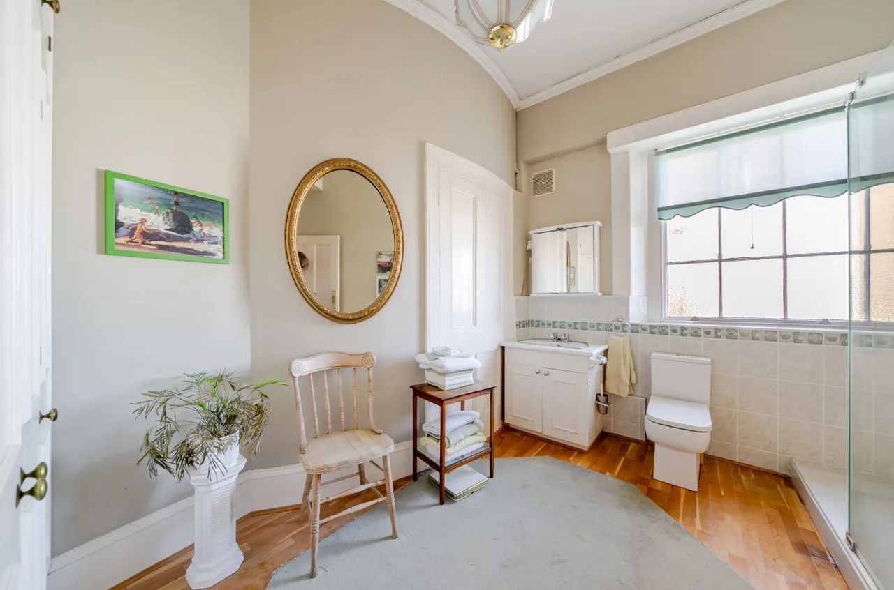 Lewes Crescent, Brighton, BN2, photo 14