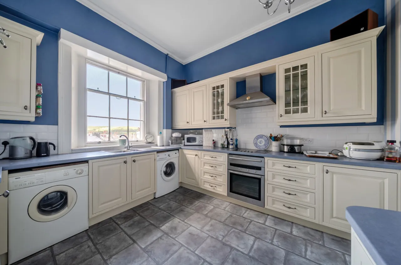 Lewes Crescent, Brighton, BN2, photo 5
