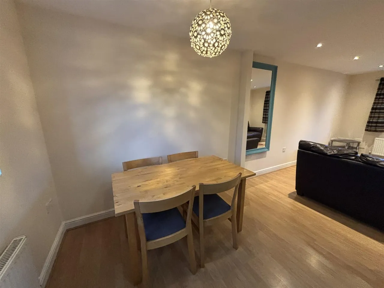 Royalthorn Road, Sharston, M22, photo 5