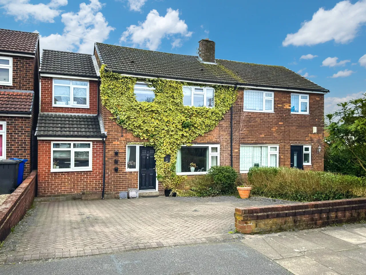 3 bed house for sale — Birch Avenue, Tottington, Bury, BL8