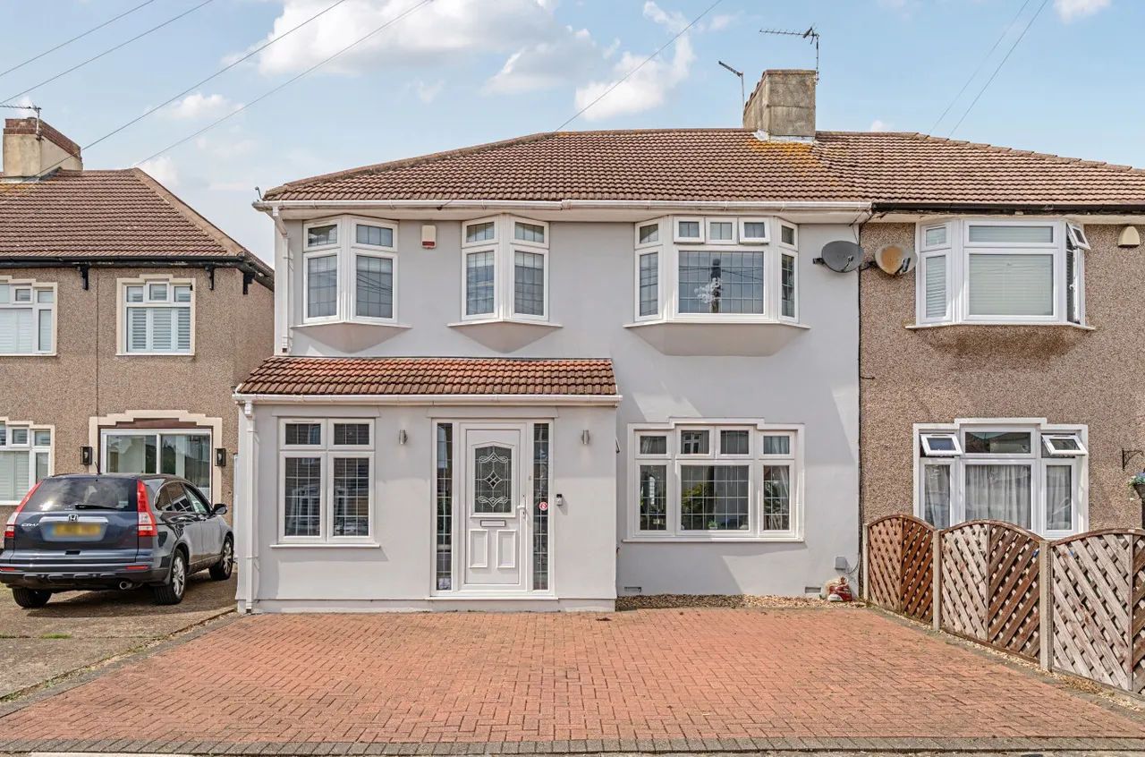3 bed house for sale — Pembury Road, Bexleyheath, DA7