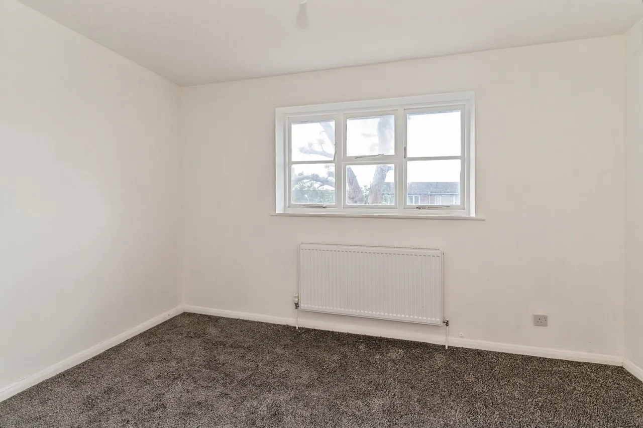 Portsea Road, Tilbury, Essex, RM18, photo 10