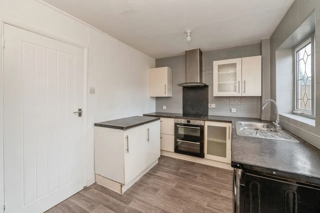Portsea Road, Tilbury, Essex, RM18, photo 8